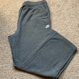 Nike Sweatpants